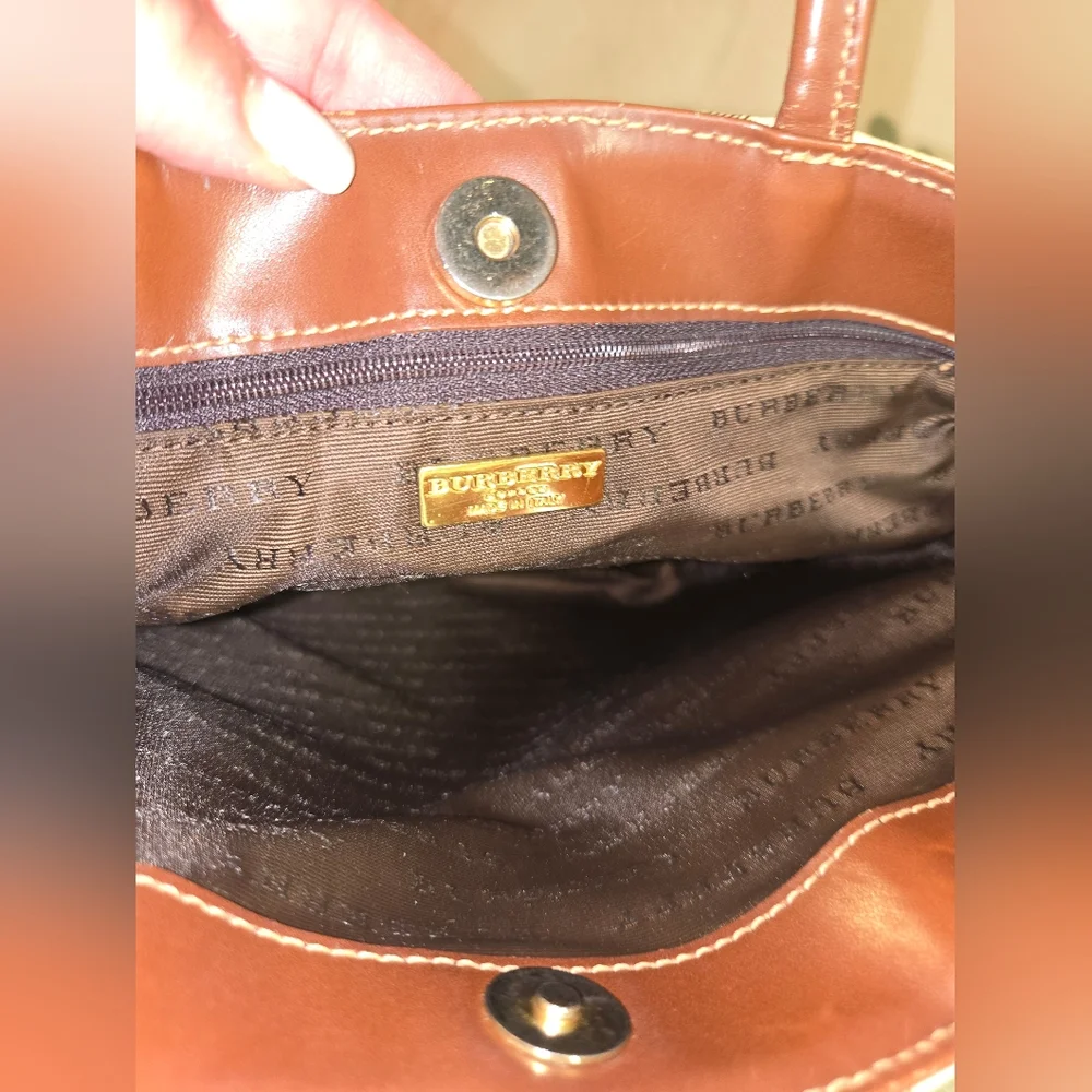 💯 Authentic Burberry Haymarket Check Pattern Tote - Picture 12 of 15